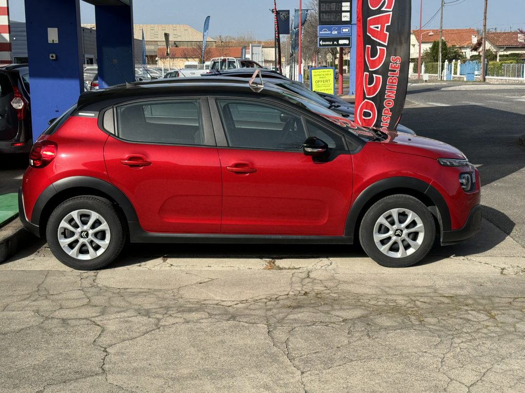 Véhicule de location 10