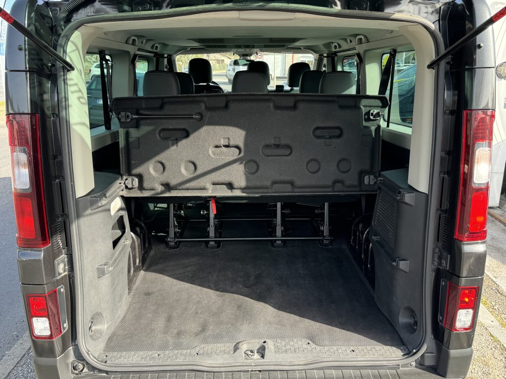 Véhicule de location 4