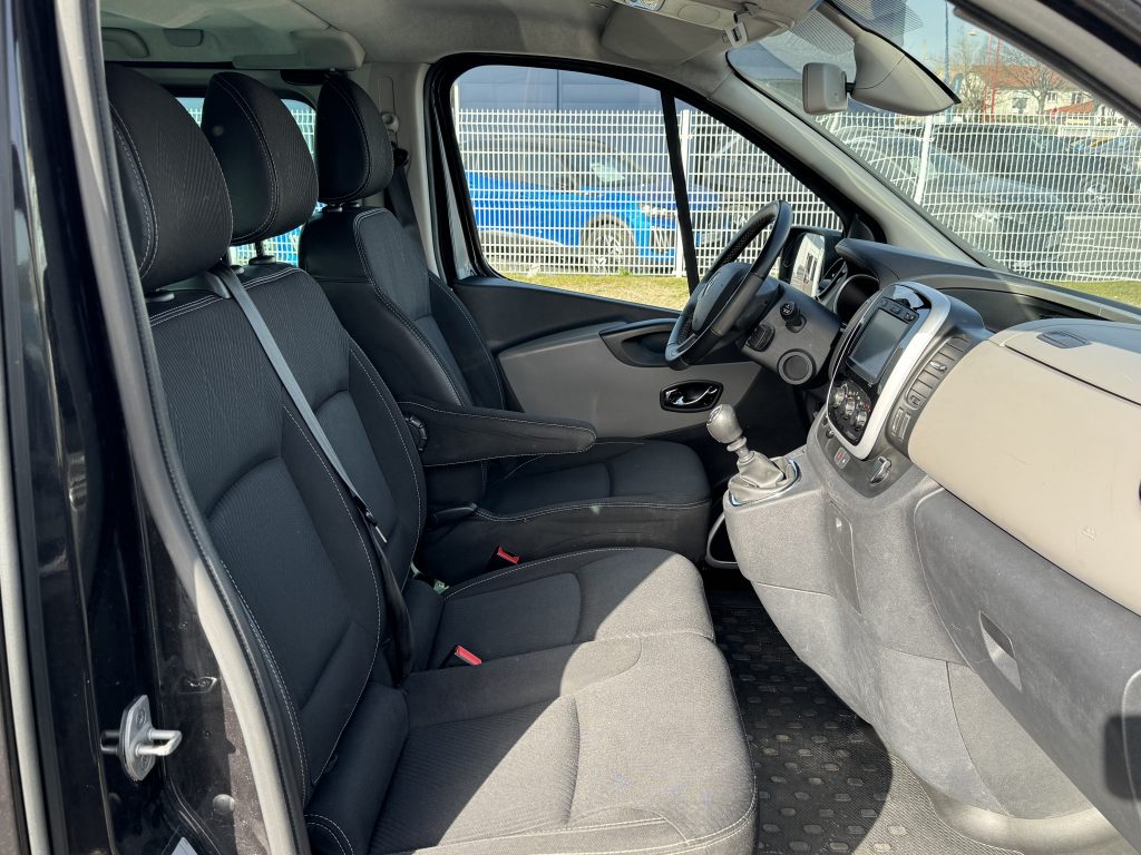 Véhicule de location 5