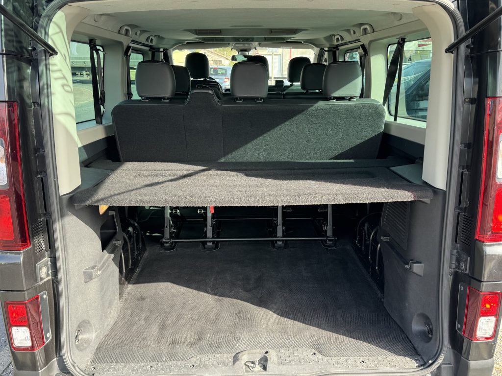 Véhicule de location 8